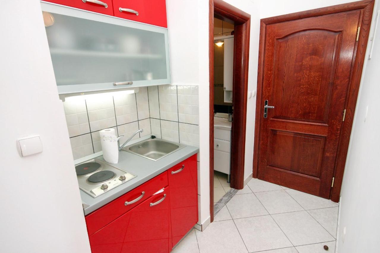 Family Friendly Apartments With A Swimming Pool Rogoznica - 7557 Luaran gambar